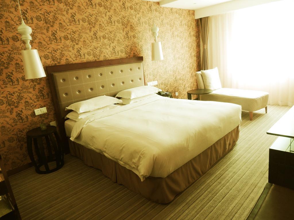 Traveler Inn-Hepingli Пекин Номер фото