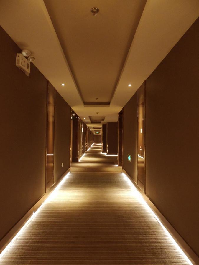 Traveler Inn-Hepingli Пекин Экстерьер фото